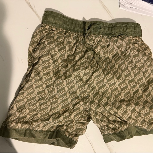 Kith Set - Picture 3 of 3